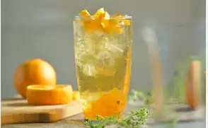 冰柚子茶｜Ice pomelo tea｜氷 ザボン茶｜얼음 포멜로차